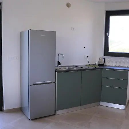 Sea And Rock Apartment Vir